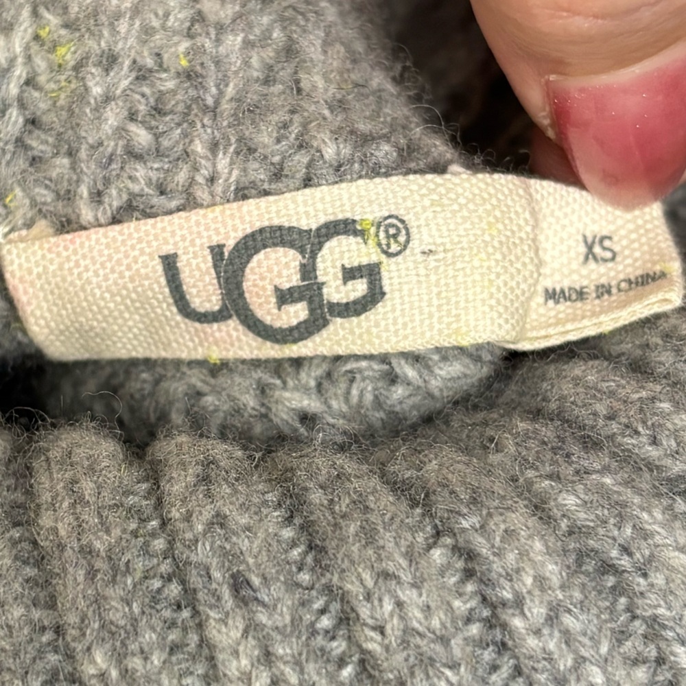 UGG Raelynn Cable Knit Turtleneck Poncho Sweater Gray XS Oversized Wool Blend - Picture 5 of 7